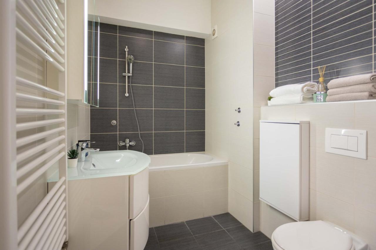 Cibona Station Apartments ซาเกร็บ ภายนอก รูปภาพ