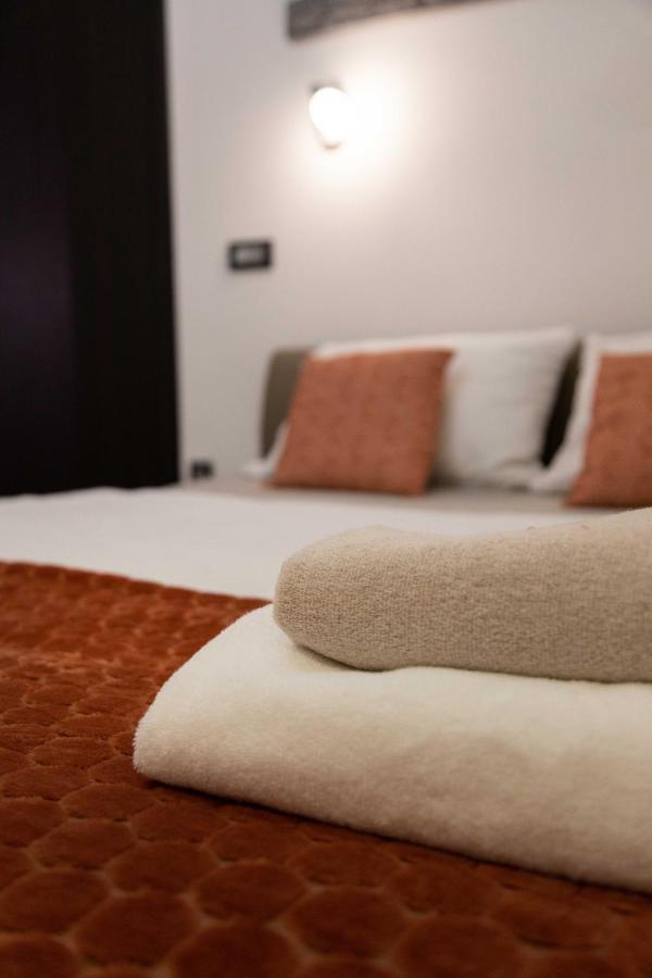 Cibona Station Apartments ซาเกร็บ ภายนอก รูปภาพ
