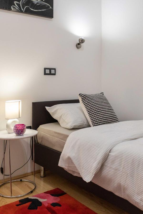 Cibona Station Apartments ซาเกร็บ ภายนอก รูปภาพ